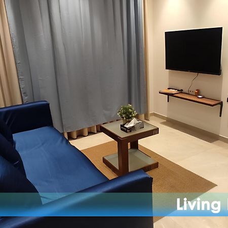 1Br Mumbai Theme Apartment In Powai By Florastays エクステリア 写真