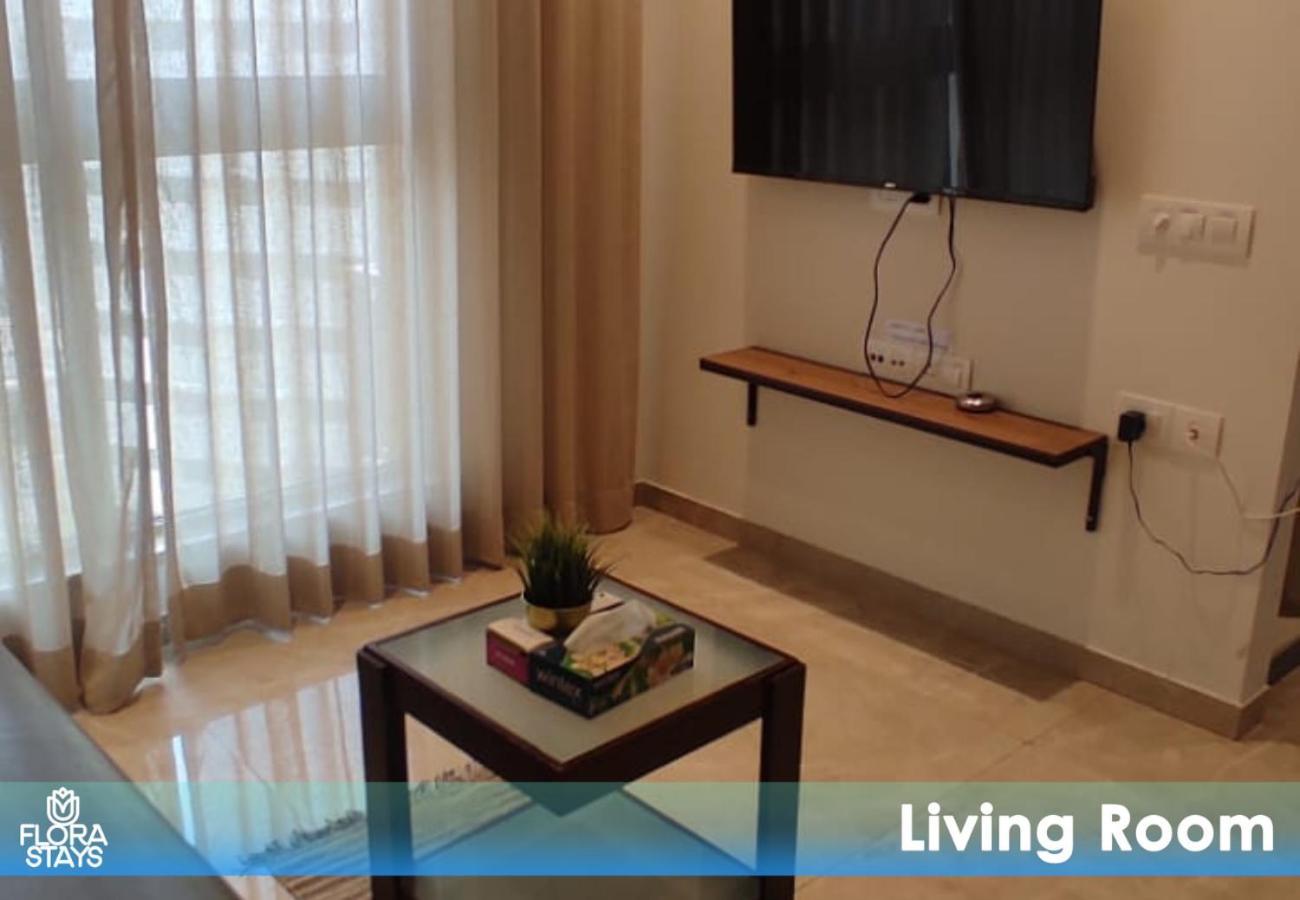 1Br Mumbai Theme Apartment In Powai By Florastays エクステリア 写真